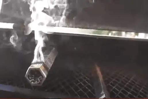 How to use pellet smoker tube