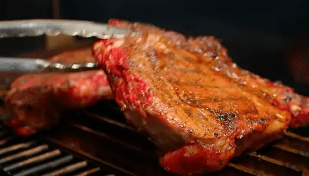 How to Cook Steaks on a Pellet Smoker